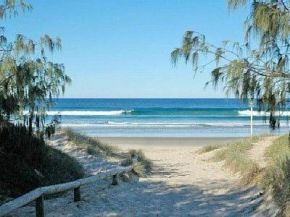 Malibu Apartment - Peregian Beach